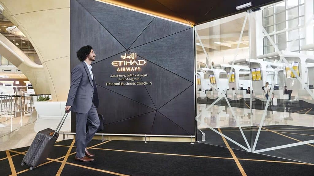 First and Business Check-in Etihad Airways Abu Dhabi International Airport