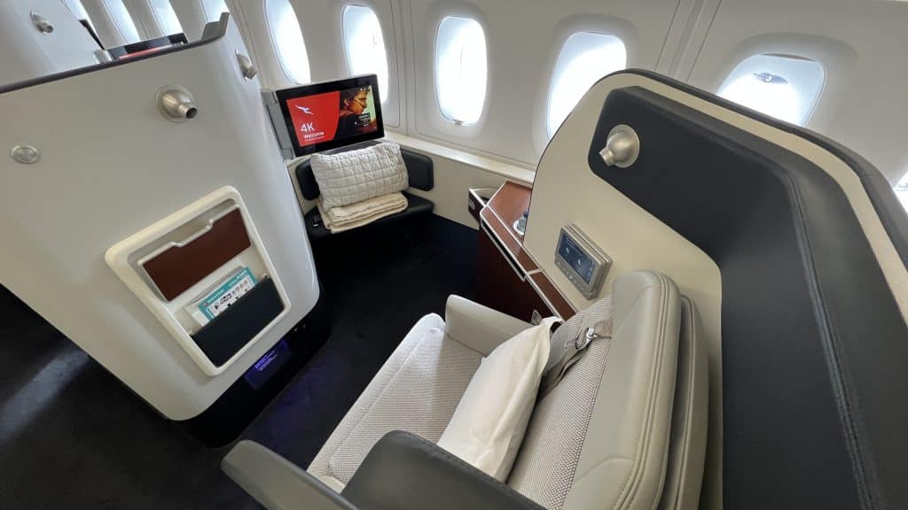 Qantas First Class Sitz