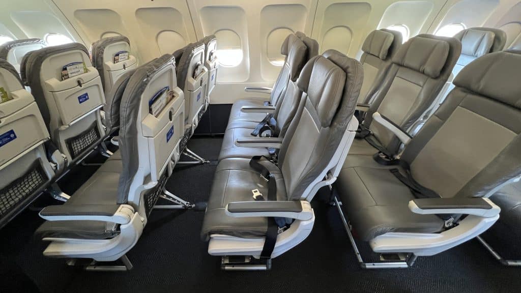 United Economy Class Airbus A320 Sitze 