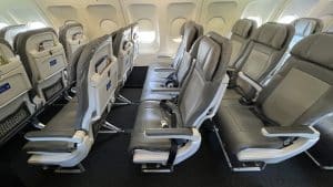United Economy Class Airbus A320 Sitze 3