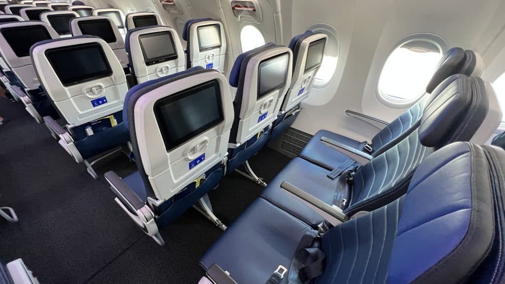 United Economy Class Boeing 737MAX Sitzreihe 