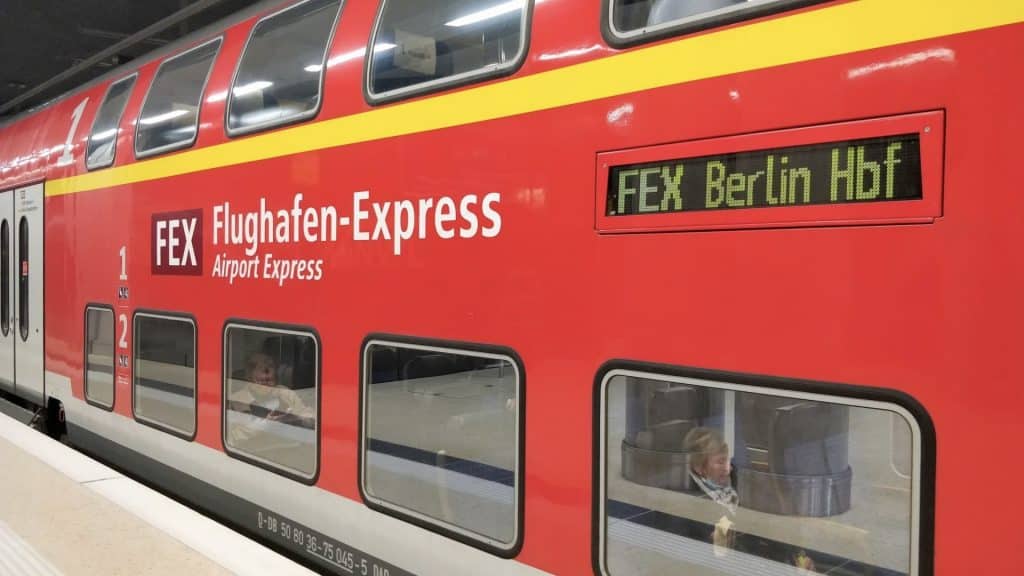 Flughafen Express FEX Berlin BER
