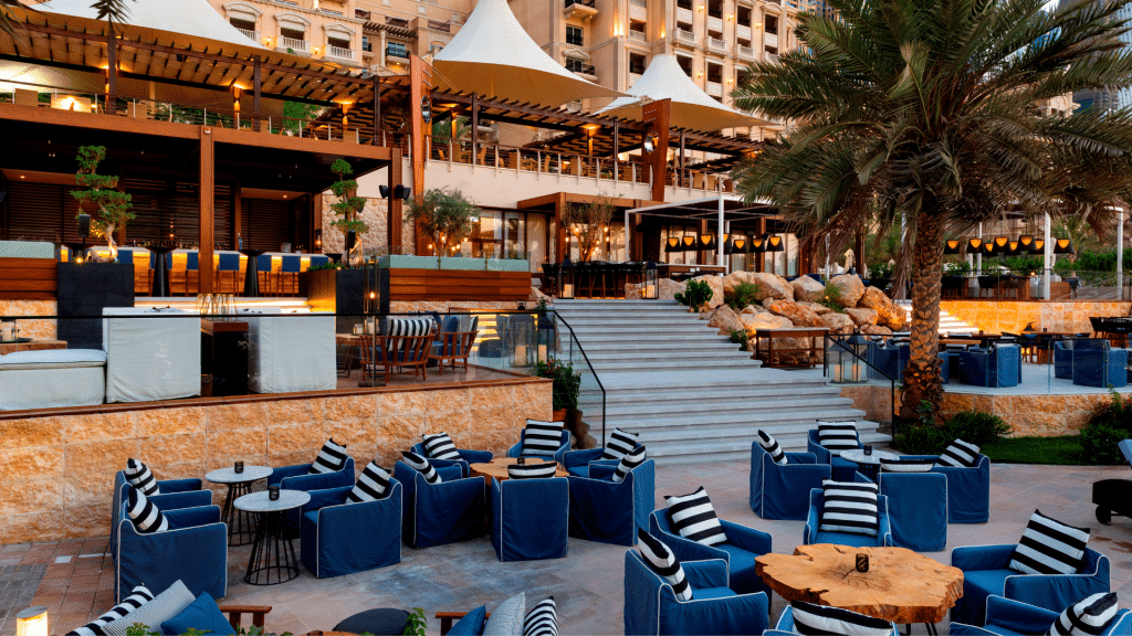 Westin Dubai Mina Seyahi Beach Resort Restaurant Bussola