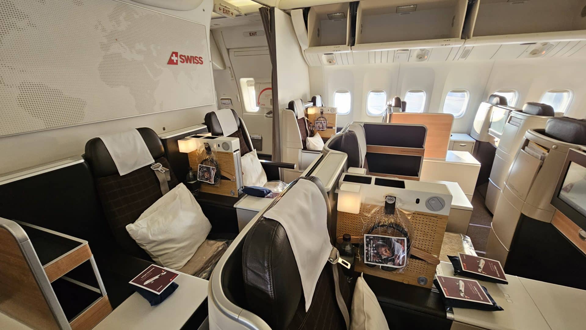 Swiss Business Class Boeing 777 300 Sitze 2