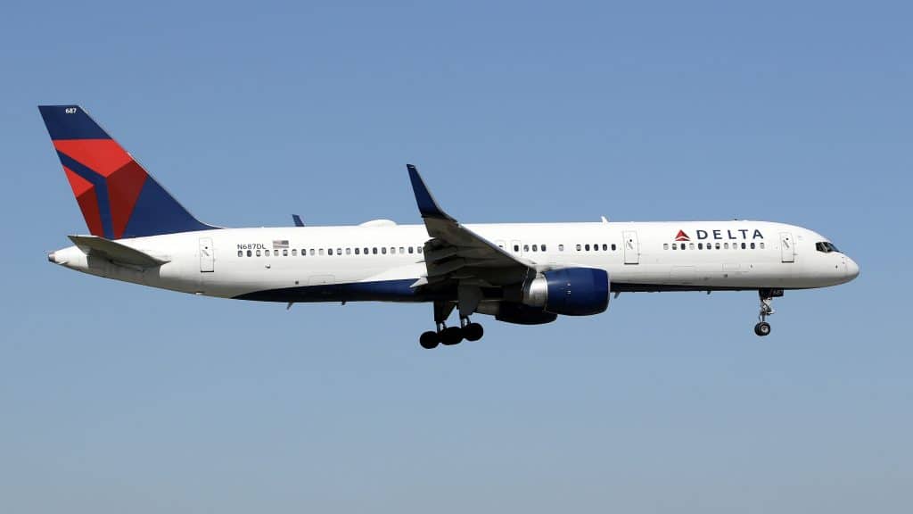Delta Air Lines Boeing 757 200 