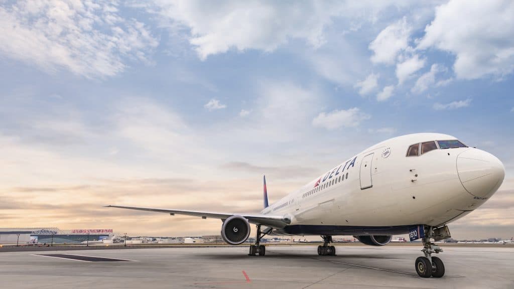 Boeing 767-400ER Delta Air Lines