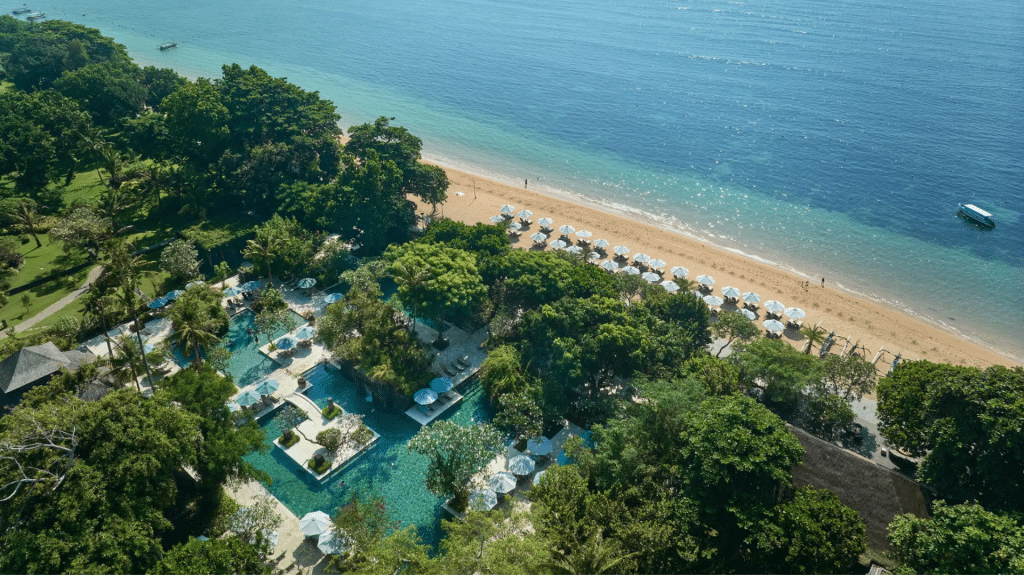Hyatt Regency Bali Pool Strand
