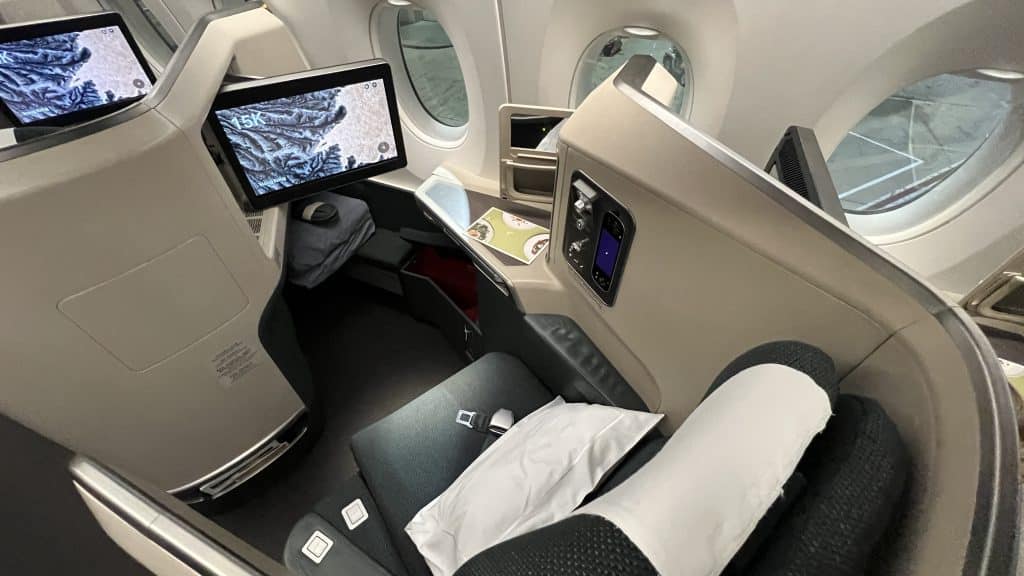 Cathay Pacific Business Class Airbus A350 Sitz 