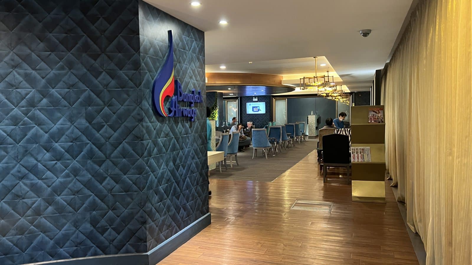 Review: Bangkok Airways Blue Ribbon Lounge Bangkok