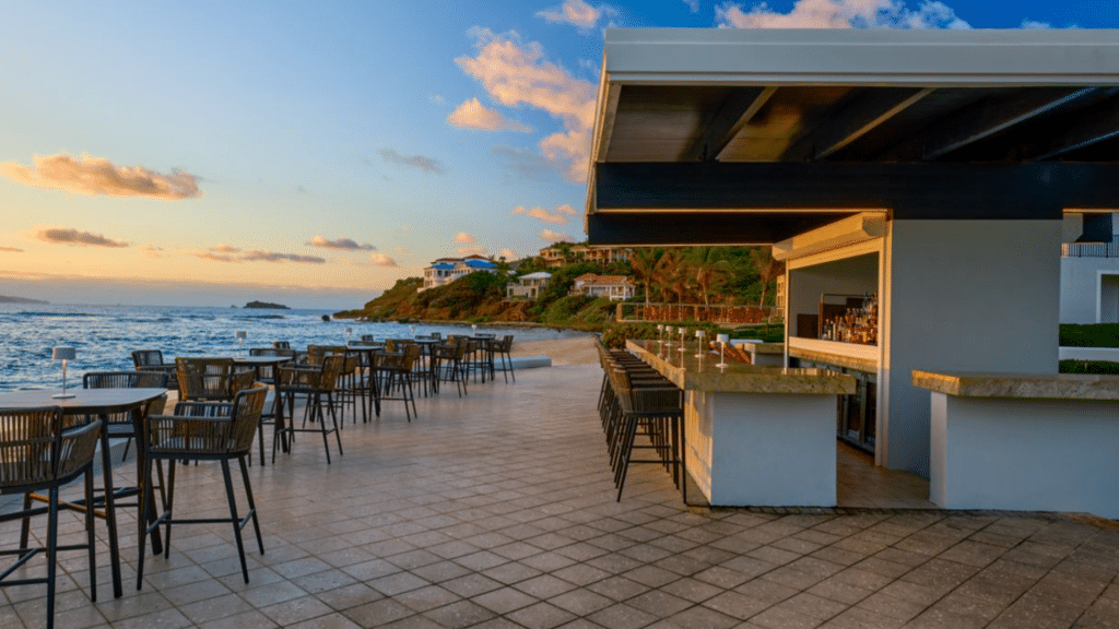 JW Marriott St. Maarten Beach Resort Bar Terrasse