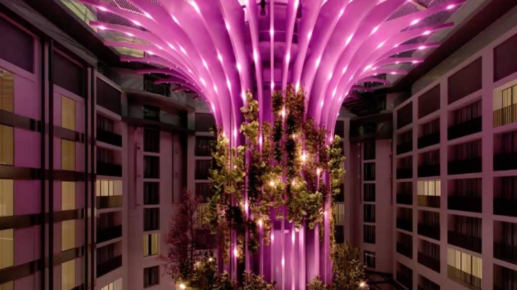 Living Tree Radisson Collection Berlin Beleuchtet