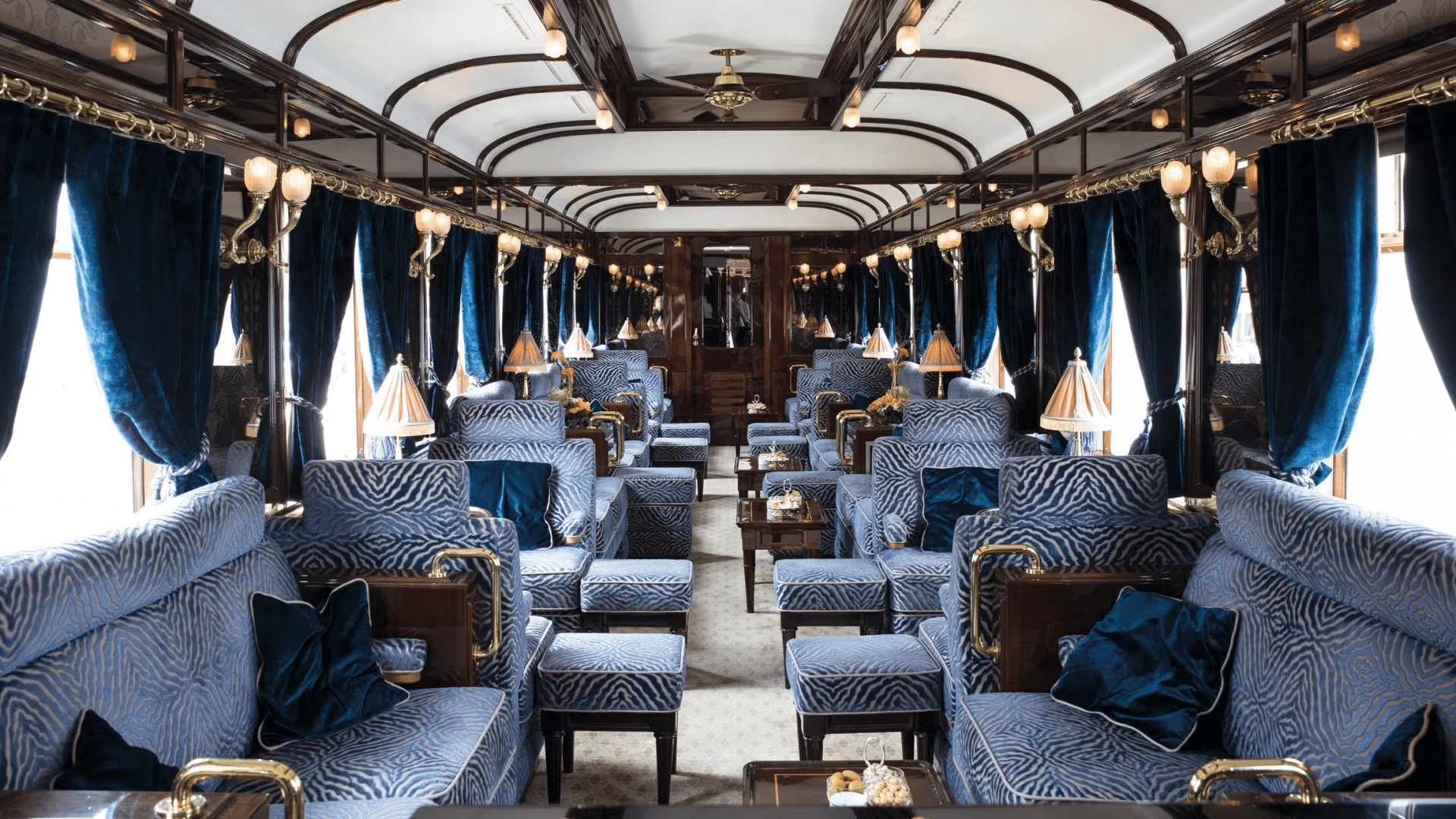 Orient Express Lounge