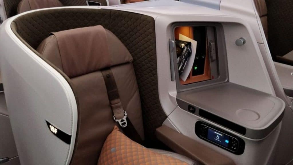 Business Class Singapore Airlines
