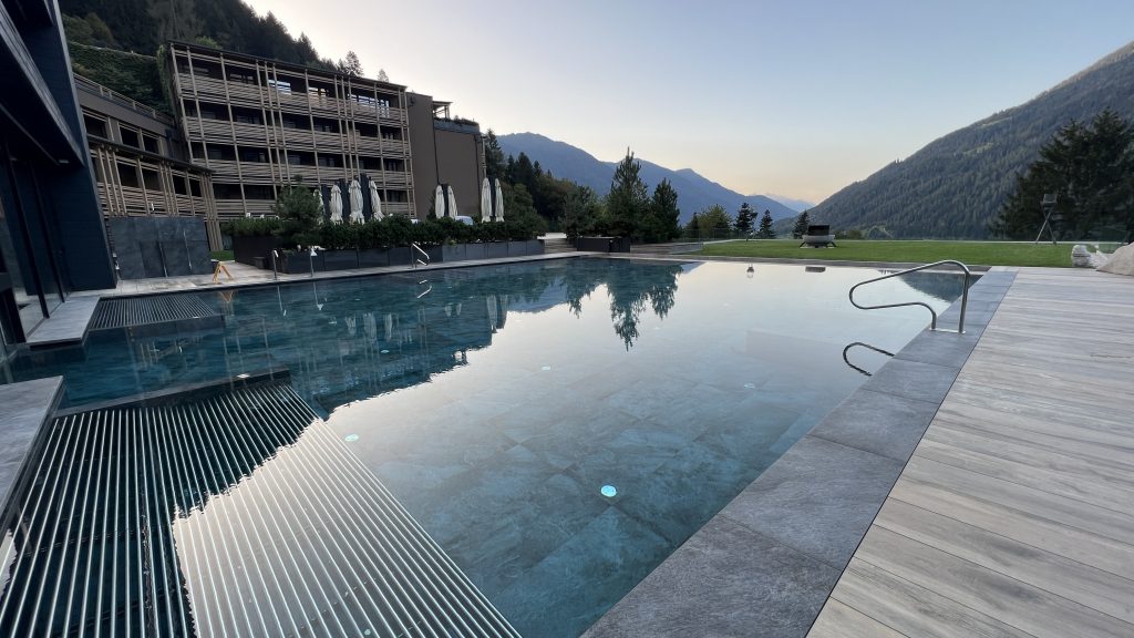 Lefay Resort Dolomiti Außenpool