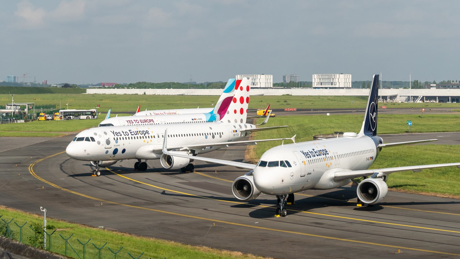 Lufthansa Yes To Europe A320