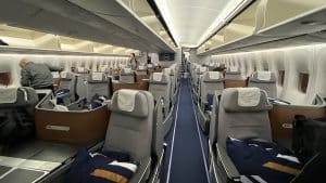 Lufthansa Business Class Boeing 747 8 Kabine