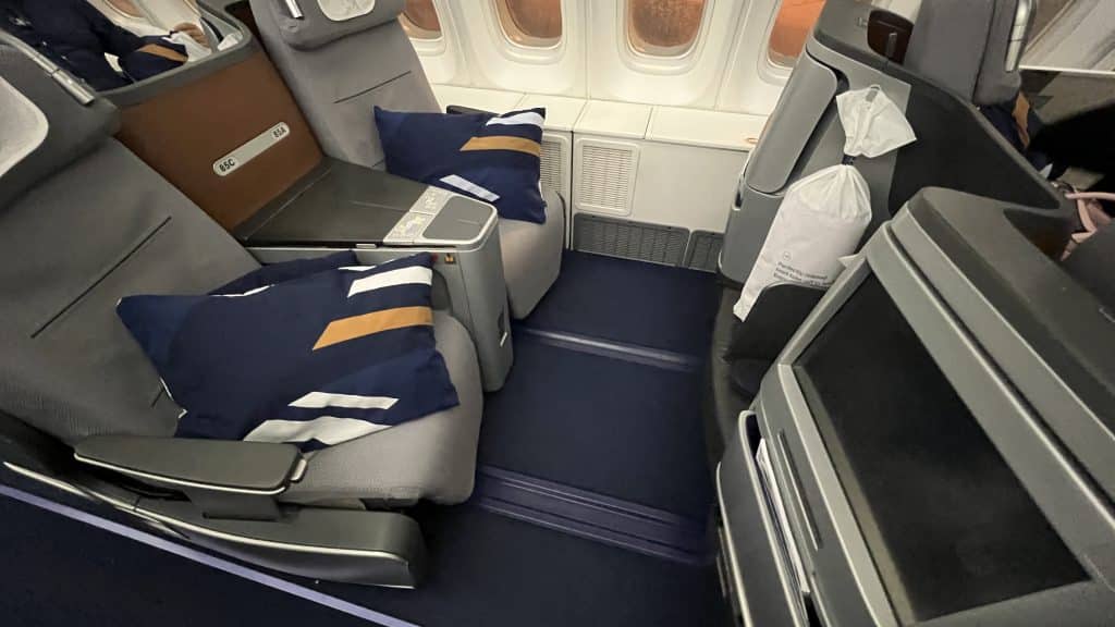 Lufthansa Business Class Boeing 747 8 Sitze 