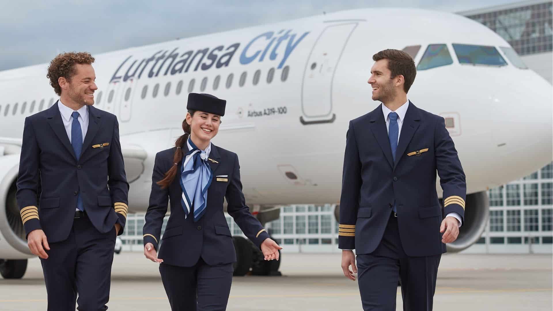 Lufthansa City Airlines Crew
