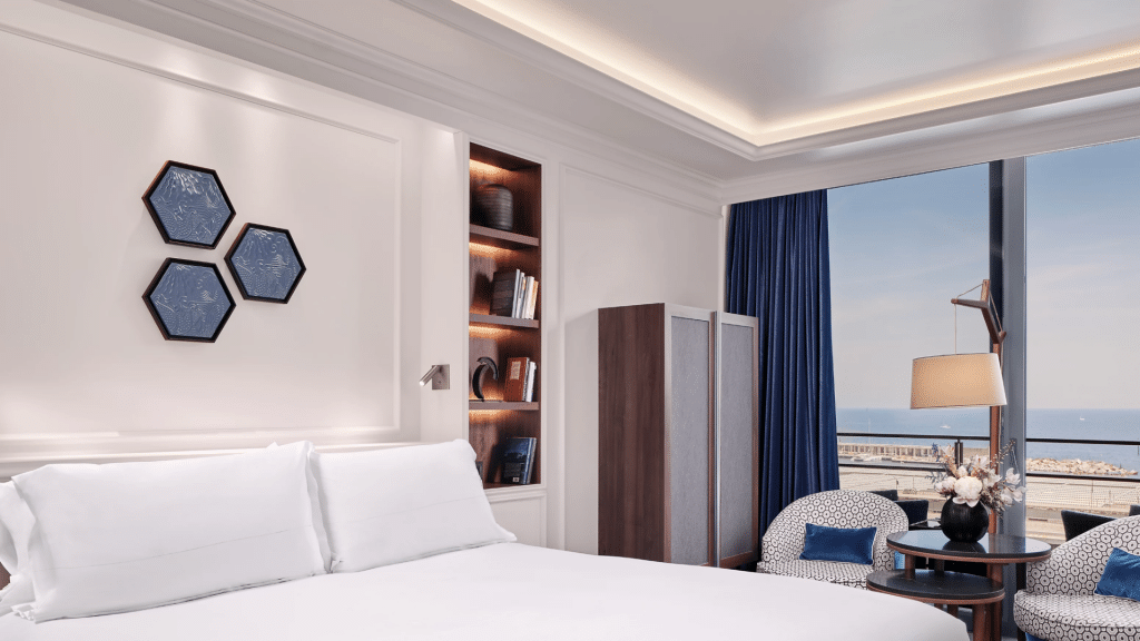 Sofitel Barcelona Skipper Luxury Zimmer Balkon