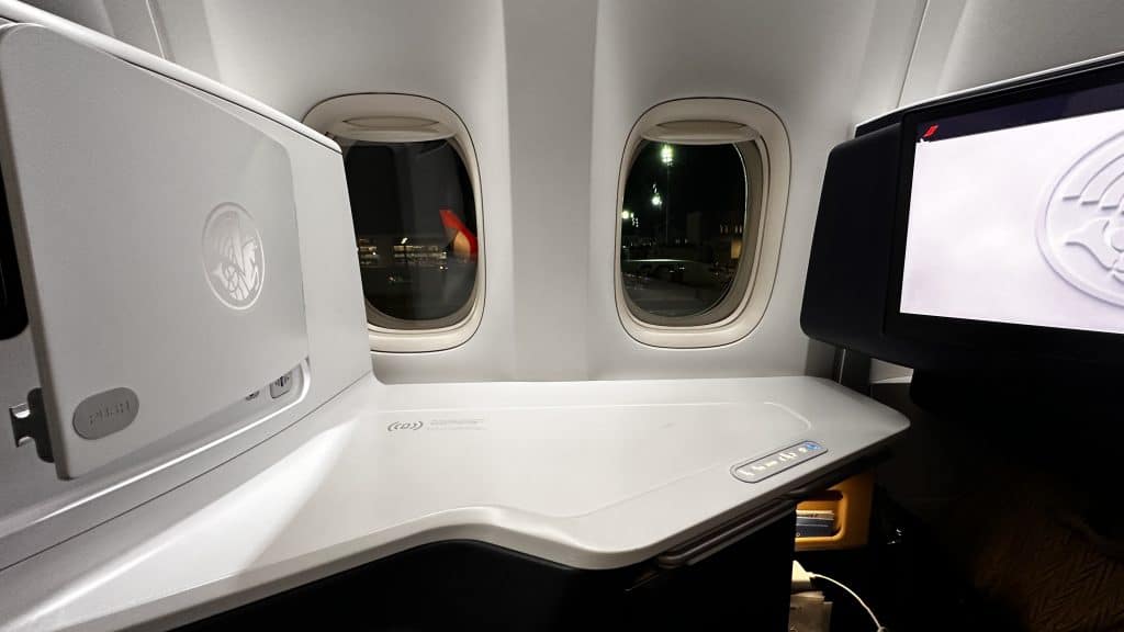 Air France Business Class Boeing 777 300ER Fenster 