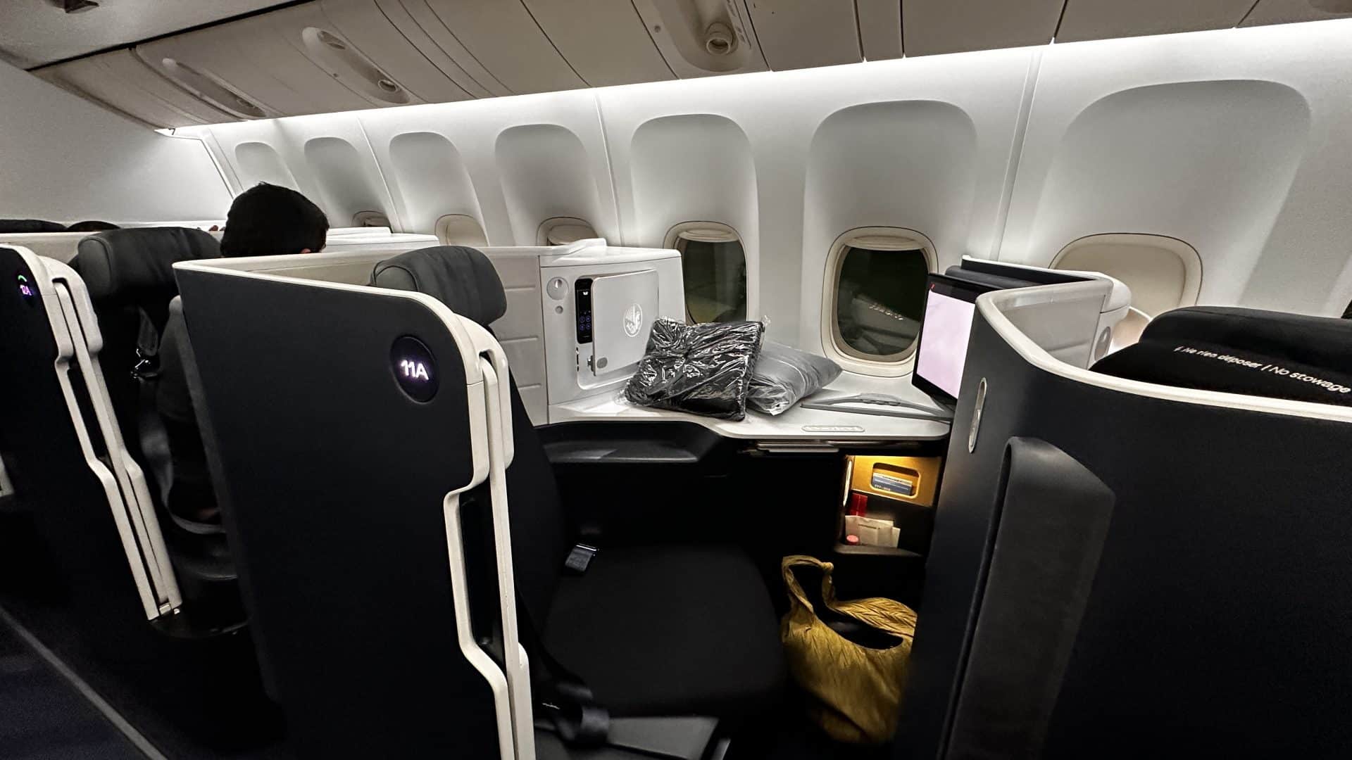 Air France Business Class Boeing 777 300ER Sitz 2