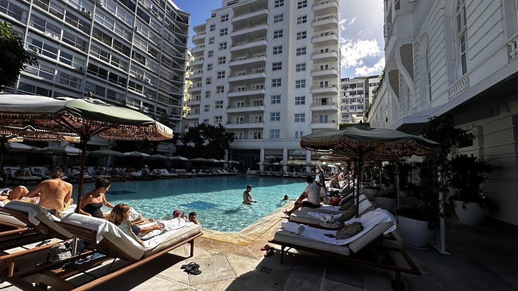 Belmond Hotel Copacabana Palace Pool 