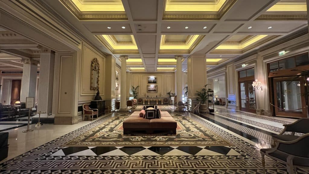 Hotel Grande Bretagne Athen Lobby 