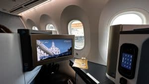 KLM Business Class Boeing 787 9 Fernseher