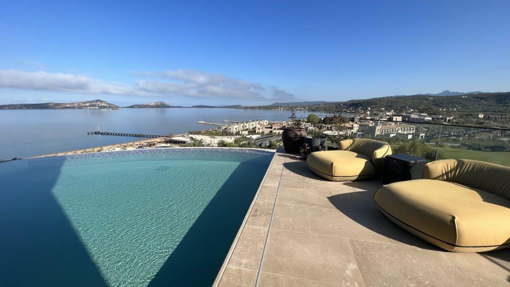 Mandarin Oriental Costa Navarino Rooftop Pool