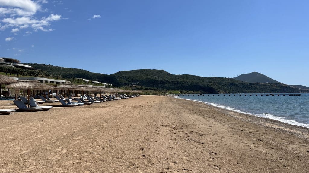 Mandarin Oriental Costa Navarino Strand