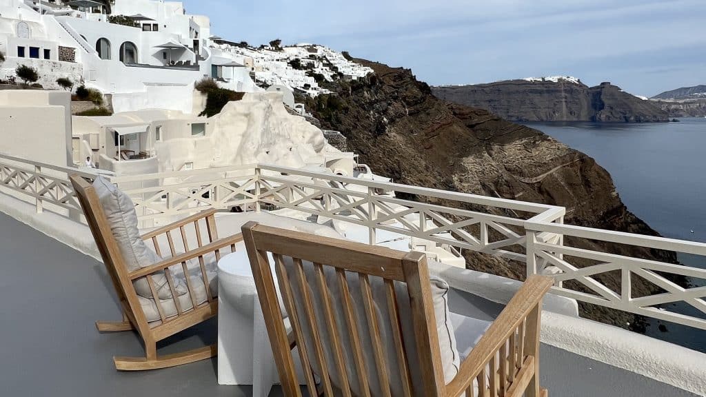 Mystique Santorini Stuhle Mit Ausblick Meer 