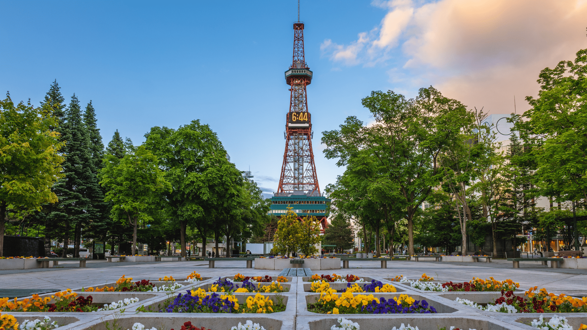 Sapporo Fernsehturm, Odori Park, Japan