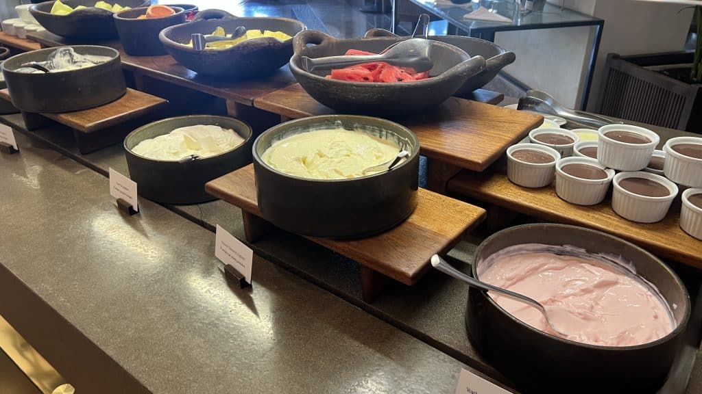 The Romanos Costa Navarino Buffet Joghurt