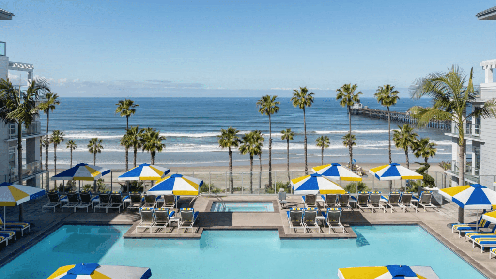 The Seabird Resort San Diego Pool Blick