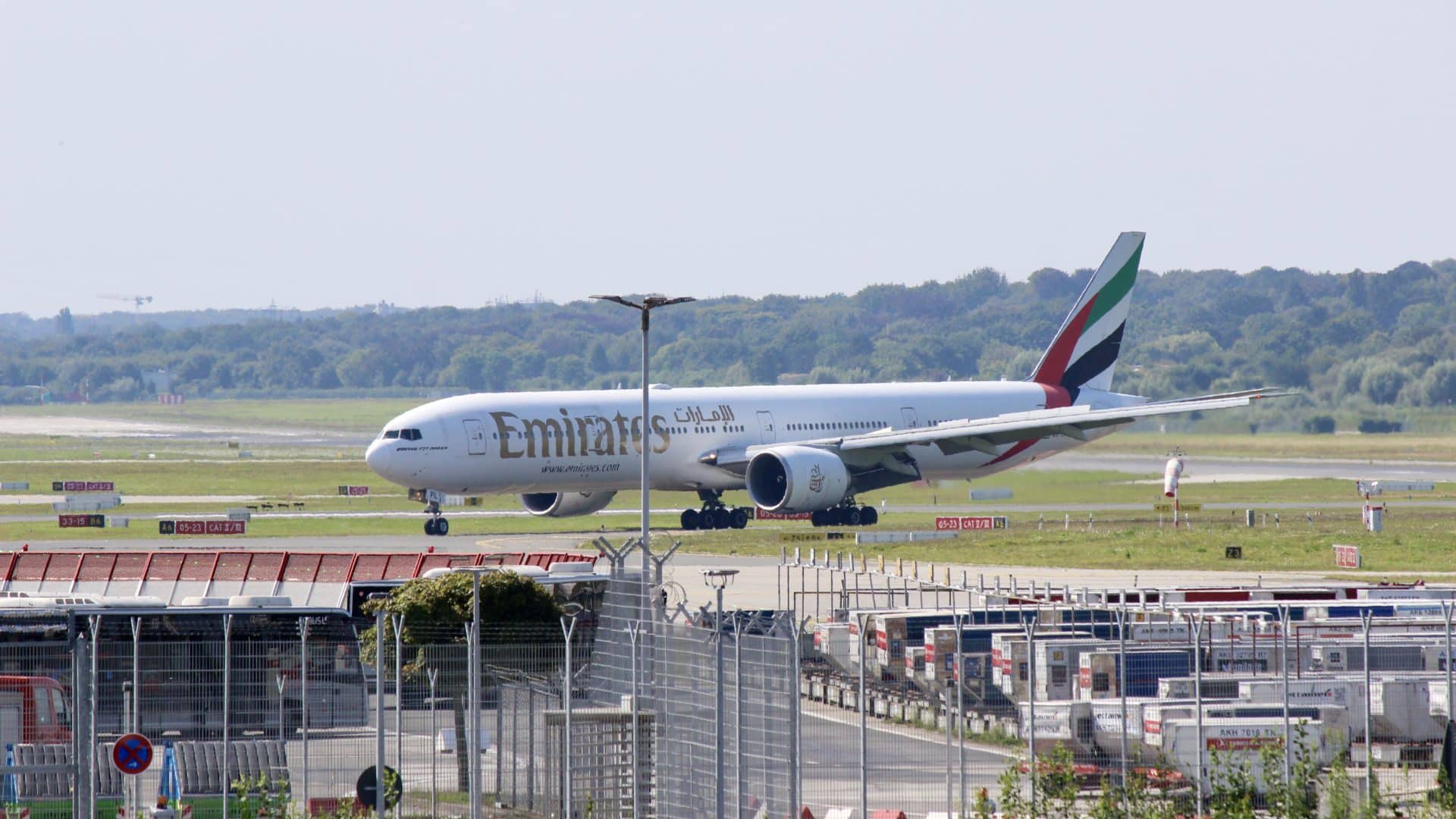 Emirates Boeing 777 300 2