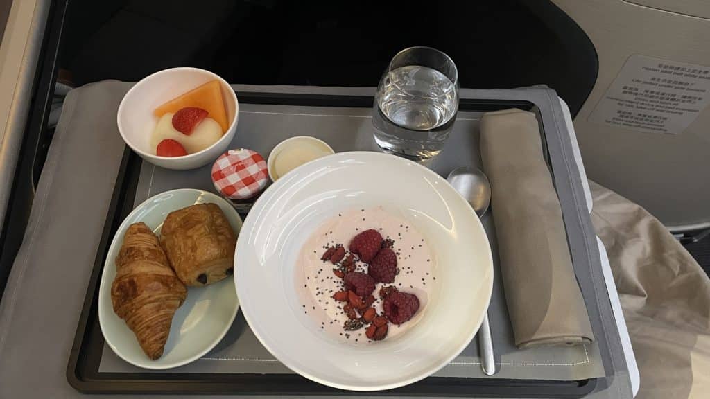 Fruehstueck Cathay Pacific Airbus A350 Business Class