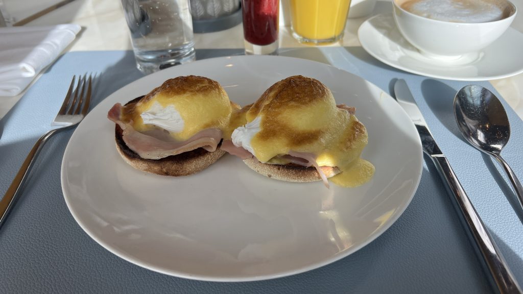 Schloss Roxburghe Eggs Benedict