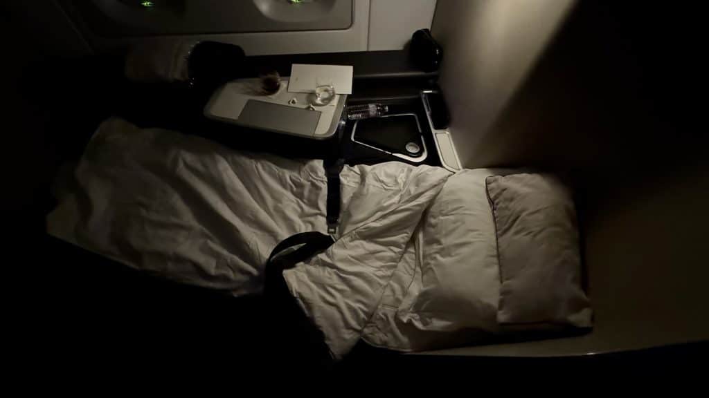 British Airways First Class Boeing 777 Bett