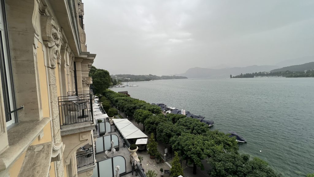 Mandarin Oriental Palace Luzern Ausblick Balkon