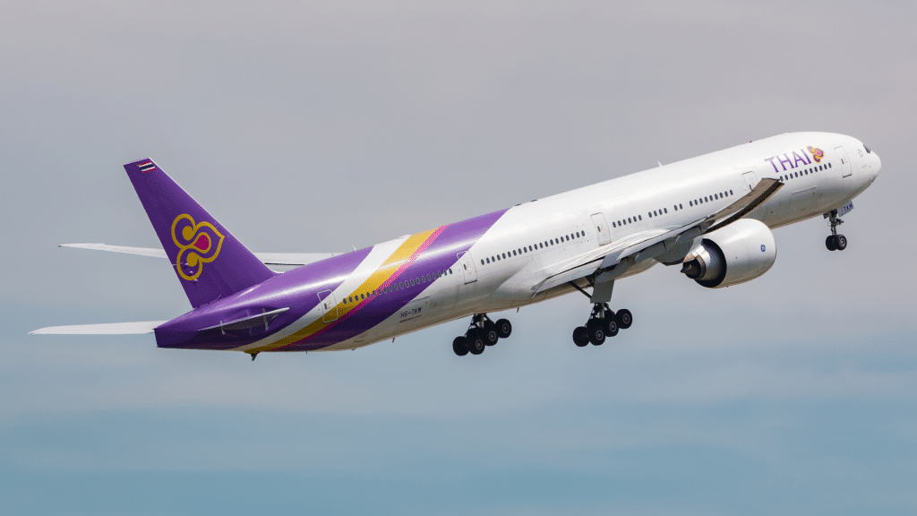 Thai B777