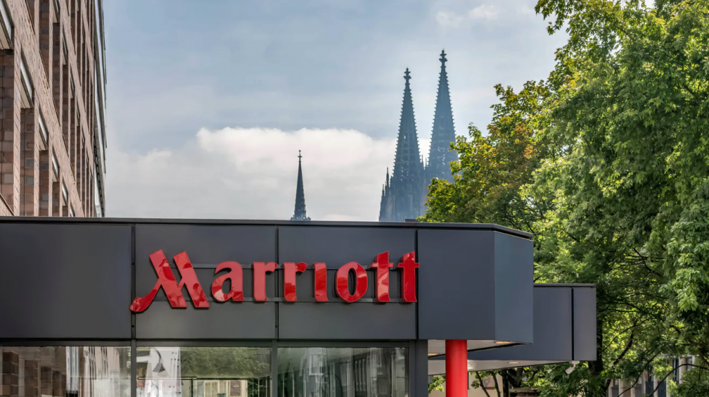 Cologne Marriott Hotel Exterior