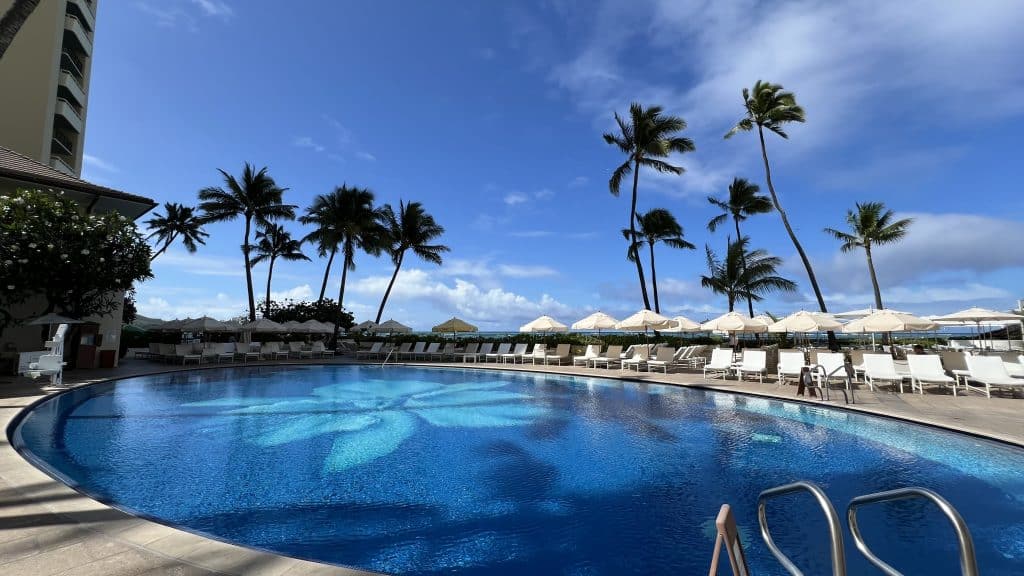 Halekulani Honolulu Pool