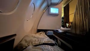 Hawaiian Business Class Boeing 787 Bett