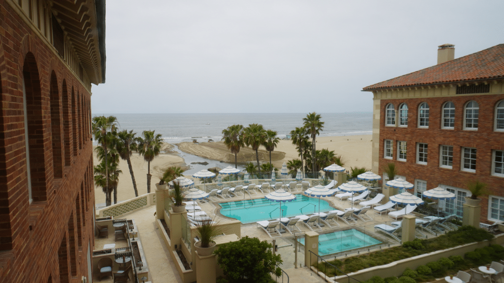 Hotel Casa Del Mar Pool Blick