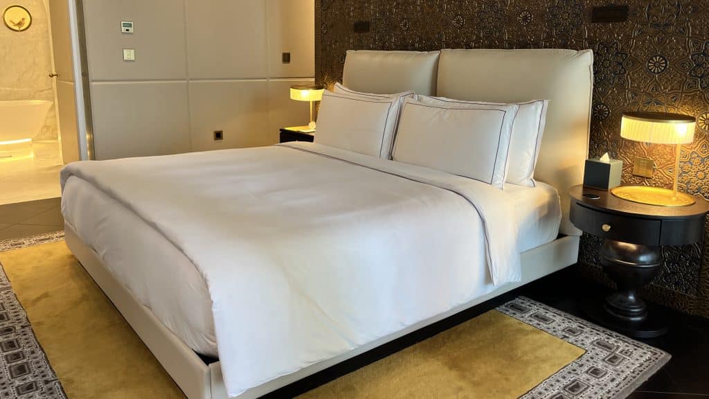 Raffles Doha Bett