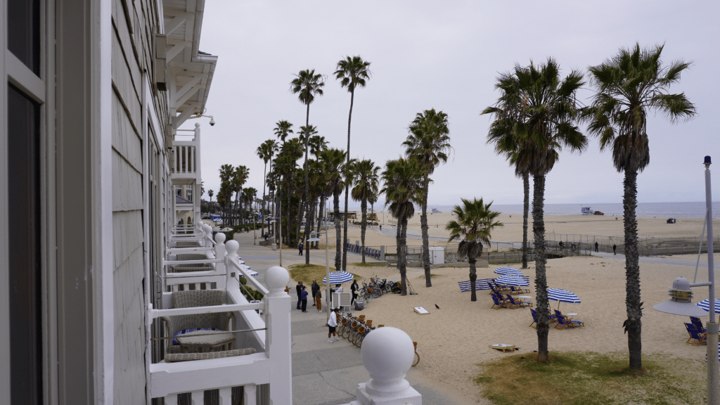 Shutters On The Beach Santa Monica Balkon Ausblick