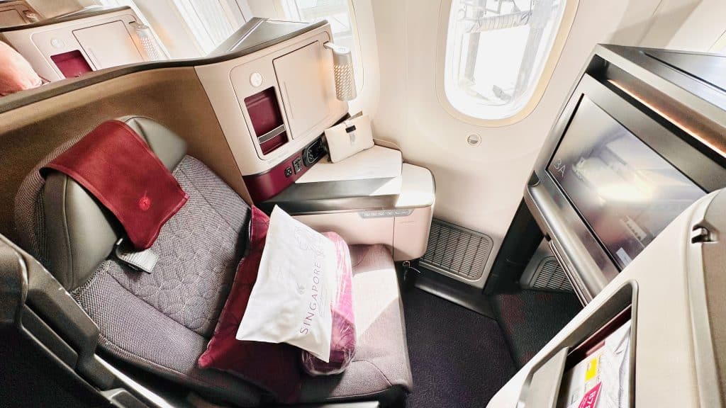 Qatar Airways Boeing 787-9 Business Class