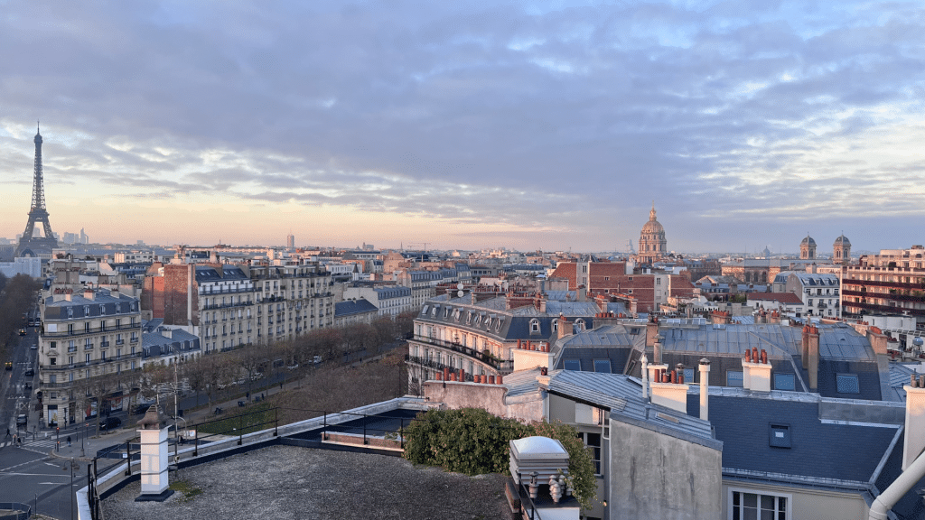 LXR Hotel Sax Paris Dachterrasse Ausblick