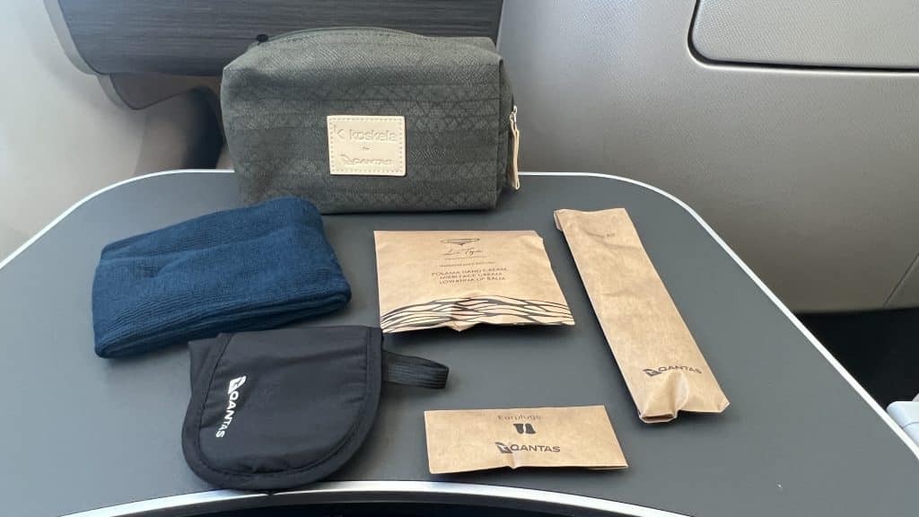 Qantas Business Class Boeing 787 Amenity Kit