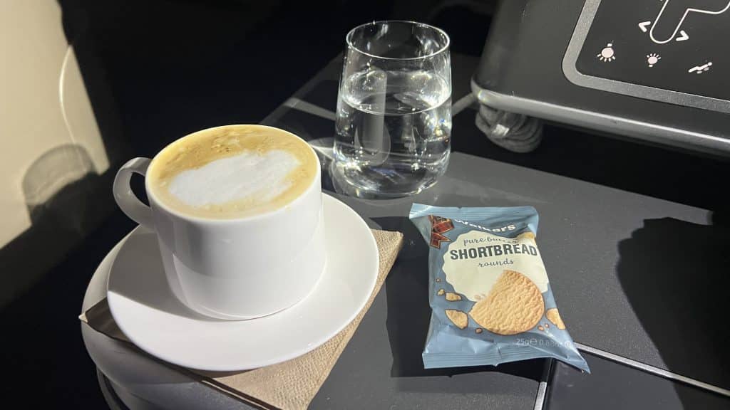 Qantas Business Class Boeing 787 Kaffee